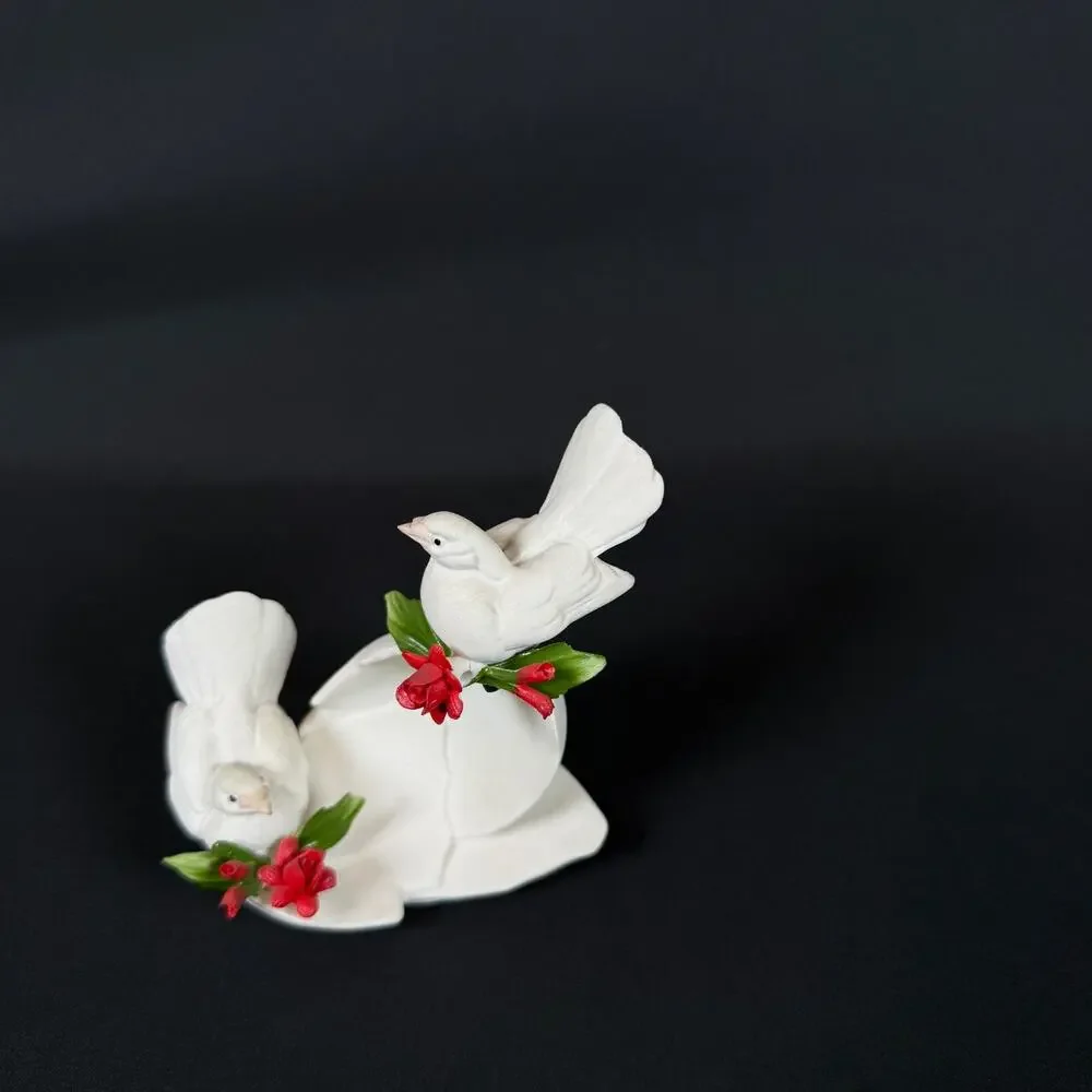 Capodimonte Porcelain White Doves on Cracked Egg with Red Roses